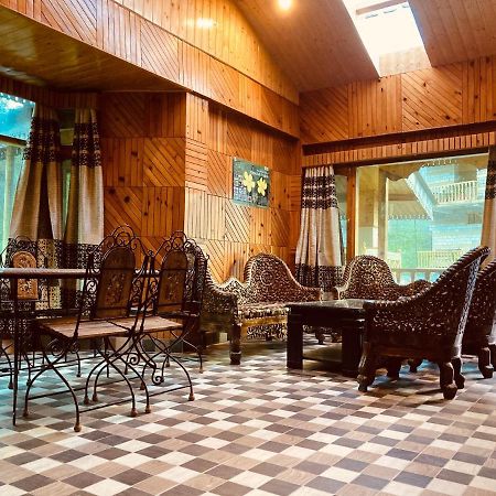 מנאלי Woods Villa- A Luxury Mountains View Cottages מראה חיצוני תמונה