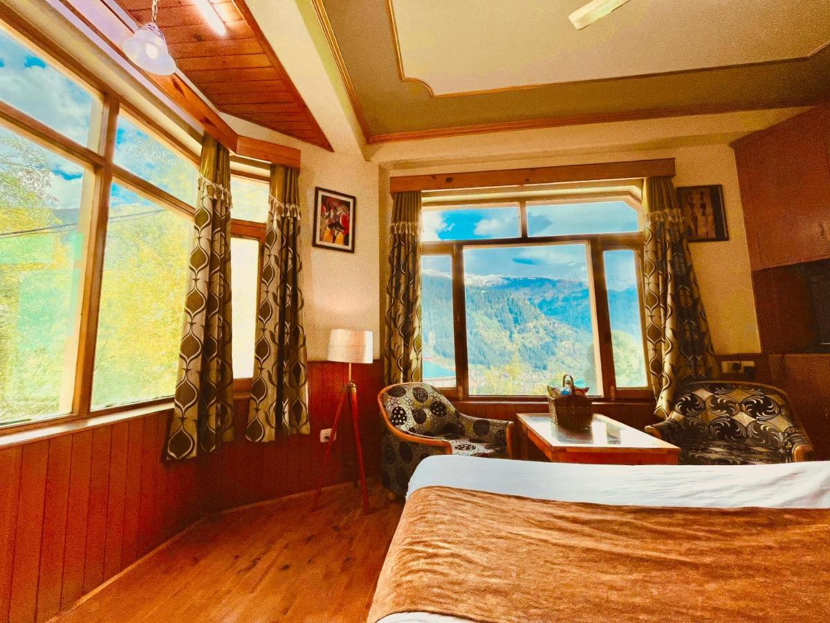 מנאלי Woods Villa- A Luxury Mountains View Cottages מראה חיצוני תמונה
