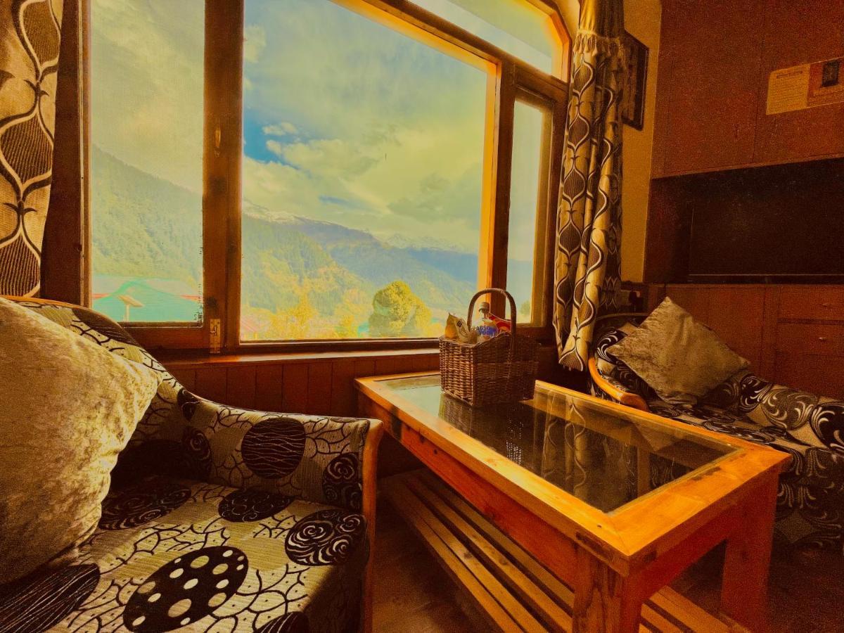 מנאלי Woods Villa- A Luxury Mountains View Cottages מראה חיצוני תמונה