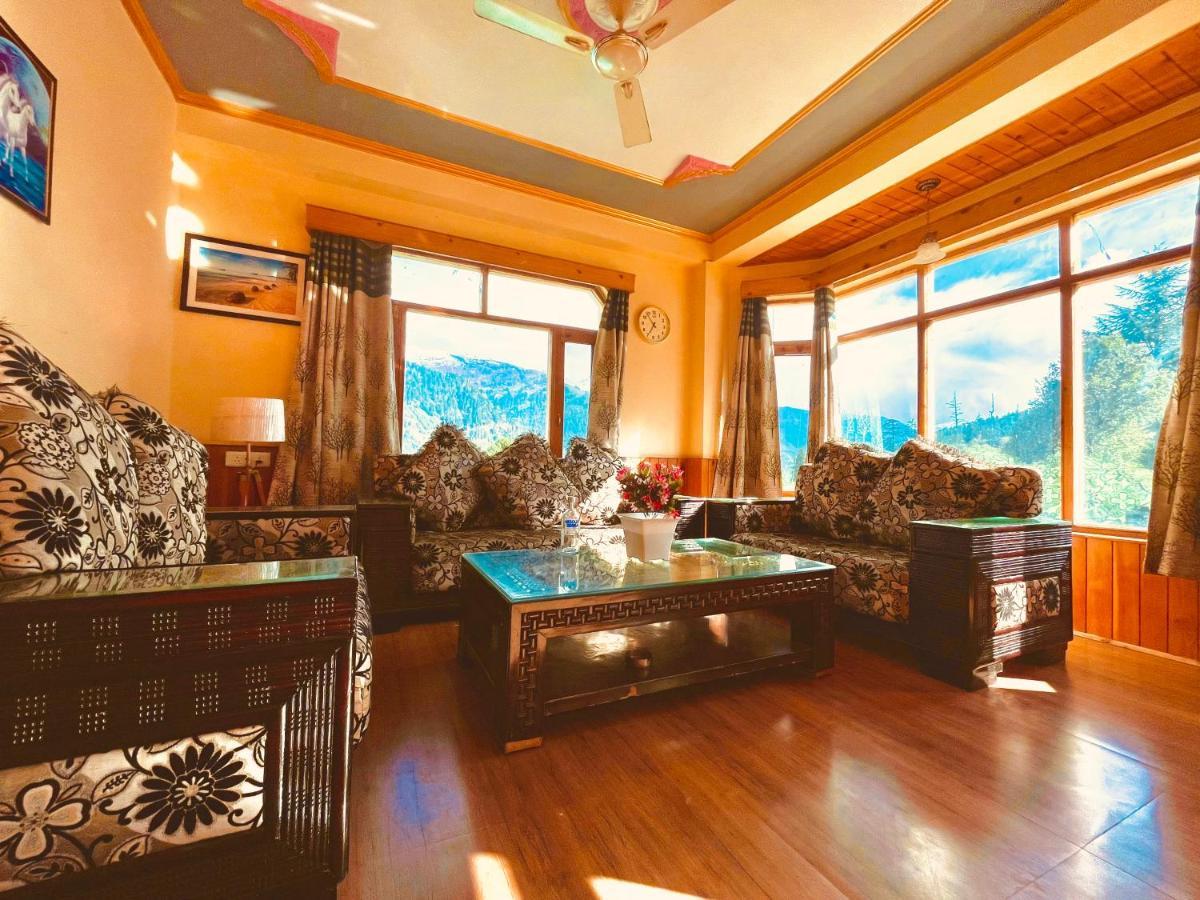 מנאלי Woods Villa- A Luxury Mountains View Cottages מראה חיצוני תמונה