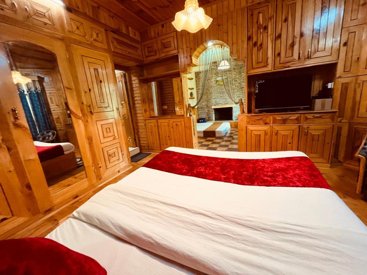 מנאלי Woods Villa- A Luxury Mountains View Cottages מראה חיצוני תמונה